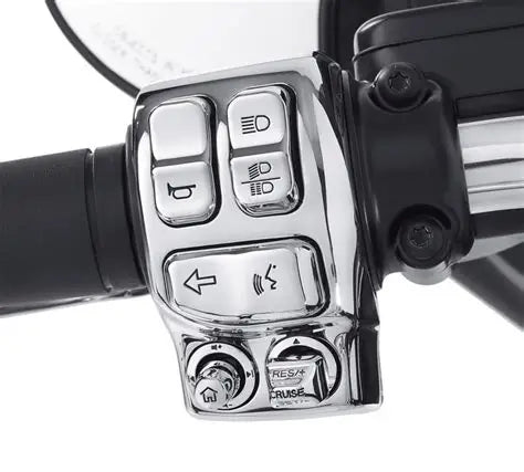 71500187C Harley Davidson "KIT,SWITCH CAP,CHROME,FLHX,FLH"